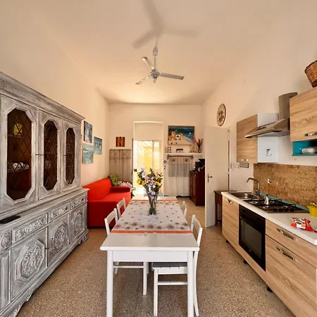 Elena House بيت للعطل